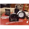 Image 1 : CLOCKS - 4 TTL