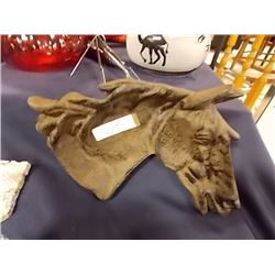 CAST IRON HORSE FIG