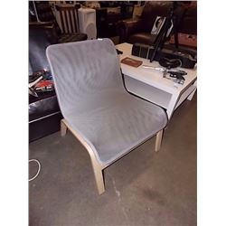 RETRO CHAIR