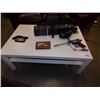 Image 1 : LARGE WHITE COFFEE TABLE