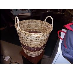 WICKER BASKET WITH HANDLES