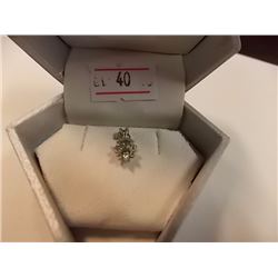 PENDANT - 0.48CT OVAL FACETED ALEXANDRITE & .08CT DIAMONDS (8) IN 14K YELLOW GOLD DESIGNED SETTING -