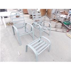 STOOL & 2 LAWN CHAIRS