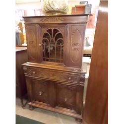 VINTAGE CARVED OAK COURT CUPBOARD - CIRCA 1930'S