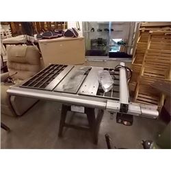 TABLE SAW - CABINET MAKER QUALITY SAW - WORKING 2hp - CENTRAL MACHINERY INDUSTRIAL