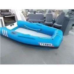 *****S.T.O.A **** BOAT - YUKON ZODIAC STYLE INFLATABLE WITH HARD BOTTOM - GOOD CONDITION