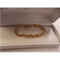 BRACELET - GOLD CLAD SPIRAL DESIGNED BRACELET - RETAIL ESTIMATE $100