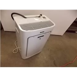 DANBY AIR CONDITIONER - PS - SEEMS WORKING