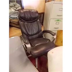 EXECUTIVE OFFICE CHAIR - SOME ARM WEAR