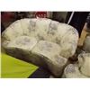 Image 1 : LOVE SEAT - 2 TTL