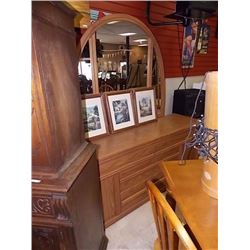 OAK DRESSER - 1/2 MOON MIRROR - 4 DRAWER - 2 DOOR