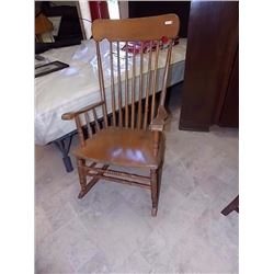 MAPLE ROCKING CHAIR