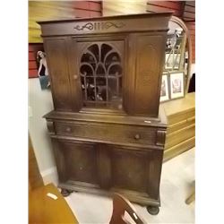 VINTAGE CARVED OAK COURT CUPBOARD - CIRCA 1930'S