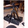 Image 1 : TRIPOD / MONOPOD COMBO - NEW - STR