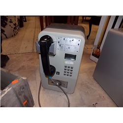 CREDIT CARD PAY PHONE - NO KEYS