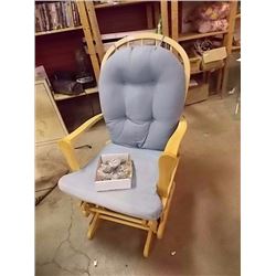 MAPLE GLIDER ROCKER SEAT