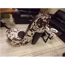 LEATHER & CLOTH SLIPPER CHAIR