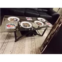 GLASS - MAGAZINE TABLES - 3 TTL