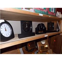CLOCKS - 4 TTL