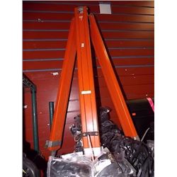 TRANSIT TRIPOD