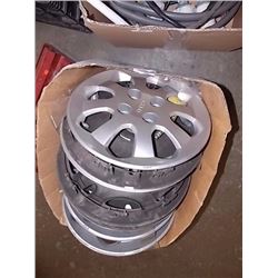 BOX OF HUB CAPS