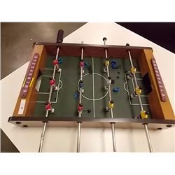 MINI FOOSEBALL GAME
