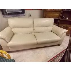 NEW CREAM LEATHER CHESTERFIELD  - STORE DISPLAY