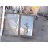 Image 1 : VINTAGE WINDOW - SLIDER