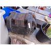 Image 1 : BOAT BATTERY HOLDER