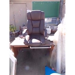 DESK - 3 DRAWER - 30 X 60 & LEATHER CHAIR TOP