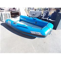 *****S.T.O.A **** BOAT - YUKON ZODIAC STYLE INFLATABLE WITH HARD BOTTOM - GOOD CONDITION