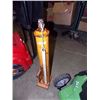 Image 1 : HYDRAULIC JACK WITH 25" HANDLE