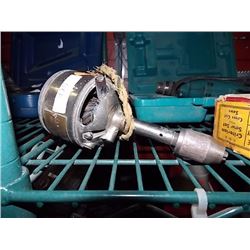 VINTAGE HAND DRILL - HOME MOTOT DRILL BY HAMILTON BEACH MFG