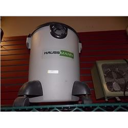 SHOP VAC - 5 GAL - HAUSMANN