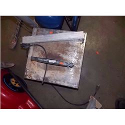 ELECTRIC TILE CUTTER