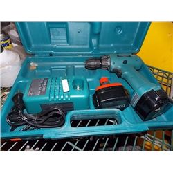 MAKITA 12 VOLT DRILL KIT