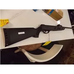 NEW GRIZZLY AIR RIFLE - 495FT/SEC - .177 CAL