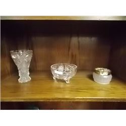 PIN WHEEL VASE - DISH & COVERED DISH