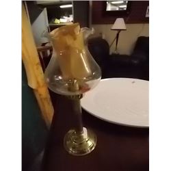 OIL LAMP - MADE IN ENGLAND