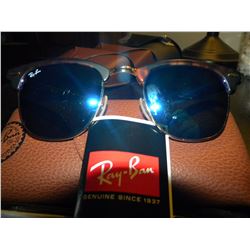 AUTHENTIC RAYBAN SUNGLASSES W/CASE