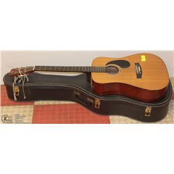 STARLINE ACOUSTIC GUITAR WITH HARD BODY CASE