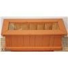 Image 1 : PAINTED PLANTER BOX