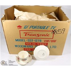 51 PC MEAKINS CORNFLOWER DISH SET