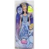 Image 1 : NEW DISNEY CINDERELLA COLLECTOR FIGURINE