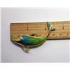 Image 1 : #18 - GOLD TONE & ENAMEL DOLPHIN BROOCH