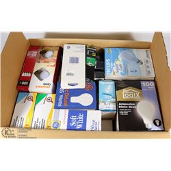 BOX OF LIGHT BULBS
