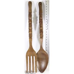 WOOD DISPLAY SPOON AND FORK