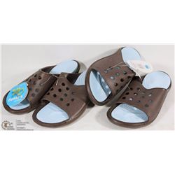 TWO PAIRS OF GEKKOS SANDALS SIZE BOTH 7-8