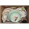 Image 1 : ESTATE BOX OF GLASSWARE AND SERVING DISHES