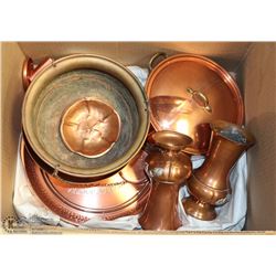 ESTATE BOX OF COPPER ITEMS